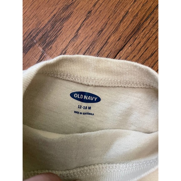 Old Navy Bear Shirts with Scenic View- Size 12-18m - Picture 4 of 6